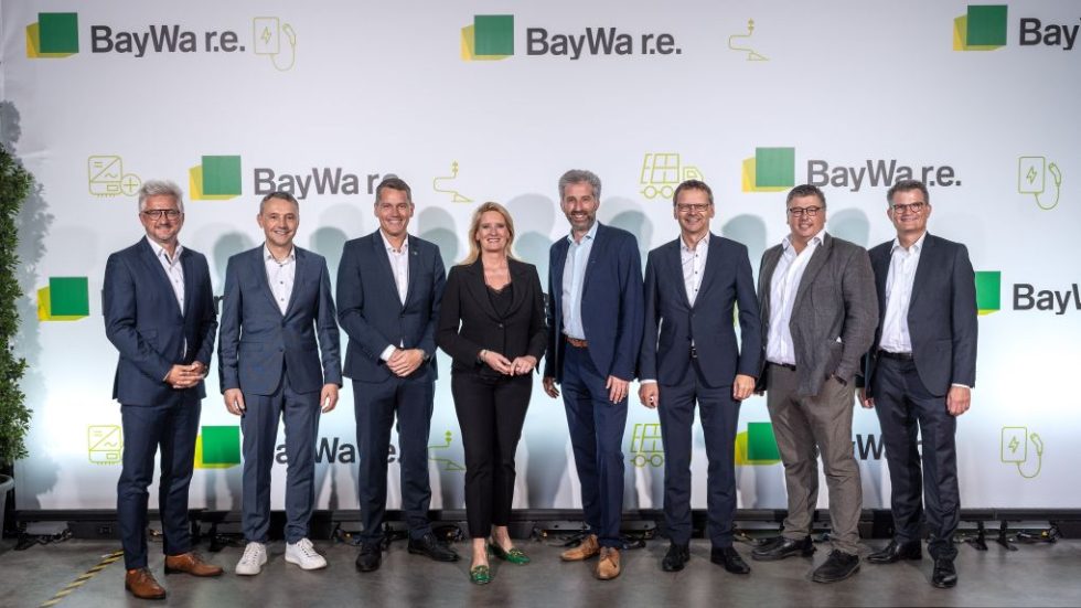 BAYWARE